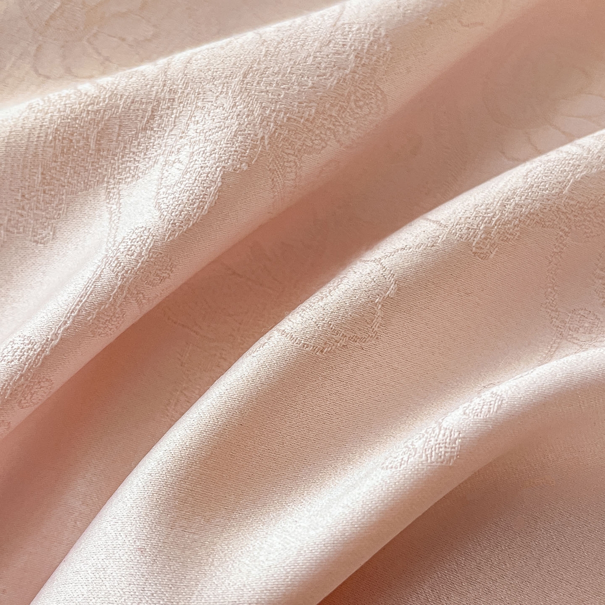 91家纺网 家纺一手货源 找家纺 帝王家纺 2026爆款提花四件套法式轻奢春夏季亲肤棉四季款—暮春 雅粉