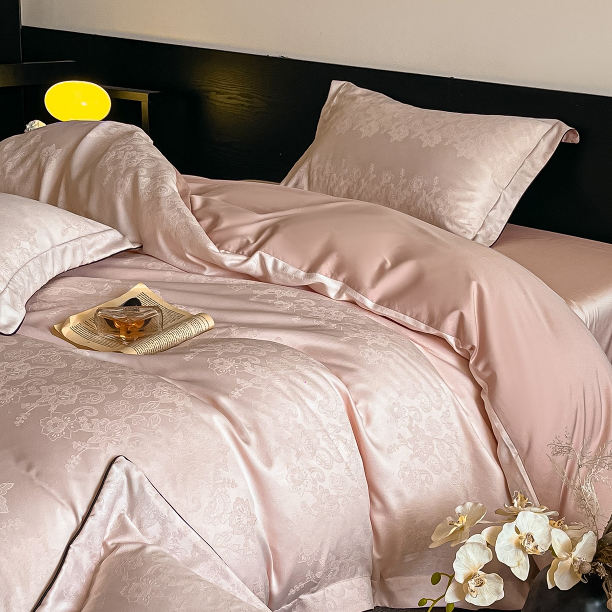 91家纺网 家纺一手货源 找家纺 帝王家纺 2026爆款提花四件套法式轻奢春夏季亲肤棉四季款—暮春 雅粉