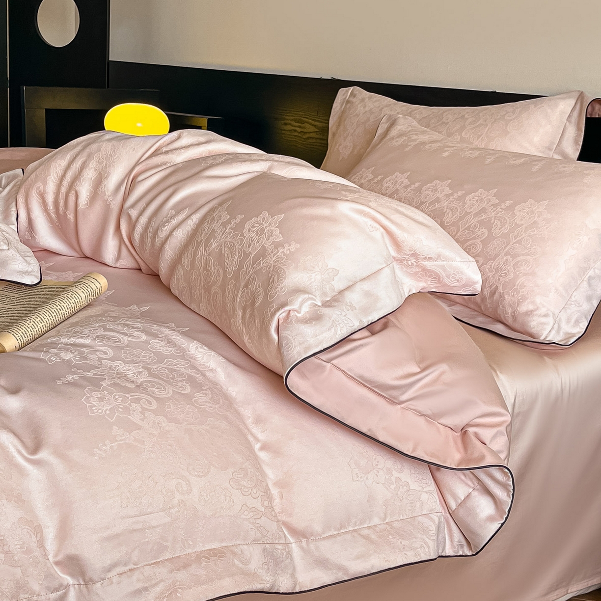 91家纺网 家纺一手货源 找家纺 帝王家纺 2026爆款提花四件套法式轻奢春夏季亲肤棉四季款—暮春 雅粉