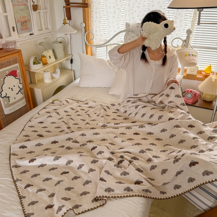 91家纺网 家纺一手货源 找家纺 潮邦创意家居 2026新A类全棉双层纱三角针四角郁金香吊坠盖毯—郁金纱语系列【含A类检测报告】 狗狗爱