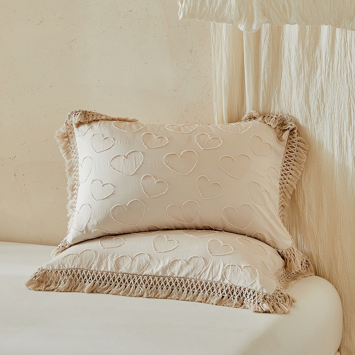 91家纺网 家纺一手货源 找家纺 缘生活 2026春夏新款民宿立体剪花蝴蝶结流苏四件套 剪花爱心流苏卡其