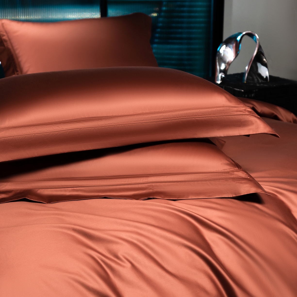 91家纺网 家纺一手货源 找家纺 蕾诺家纺 2026秋冬新品100支双股高奢典藏简约全棉四件套系列 棉凯文-紫纱