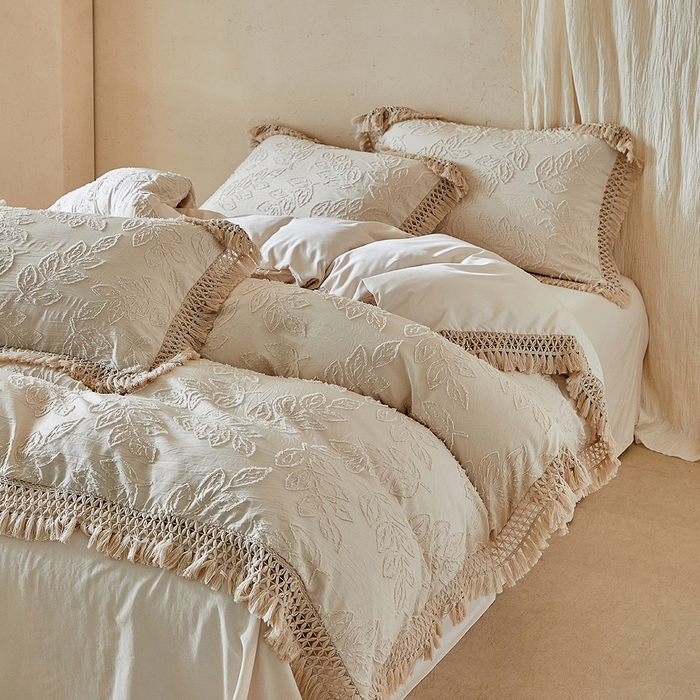 缘生活 2026春夏新款民宿立体剪花蝴蝶结流苏四件套 剪花落叶流苏卡其