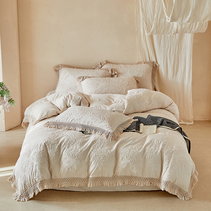 91家纺网 家纺一手货源 找家纺 缘生活 2026春夏新款民宿立体剪花蝴蝶结流苏四件套 剪花落叶流苏卡其