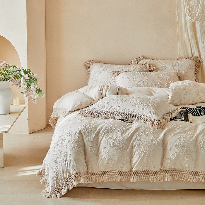 91家纺网 家纺一手货源 找家纺 缘生活 2026春夏新款民宿立体剪花蝴蝶结流苏四件套 剪花落叶流苏卡其