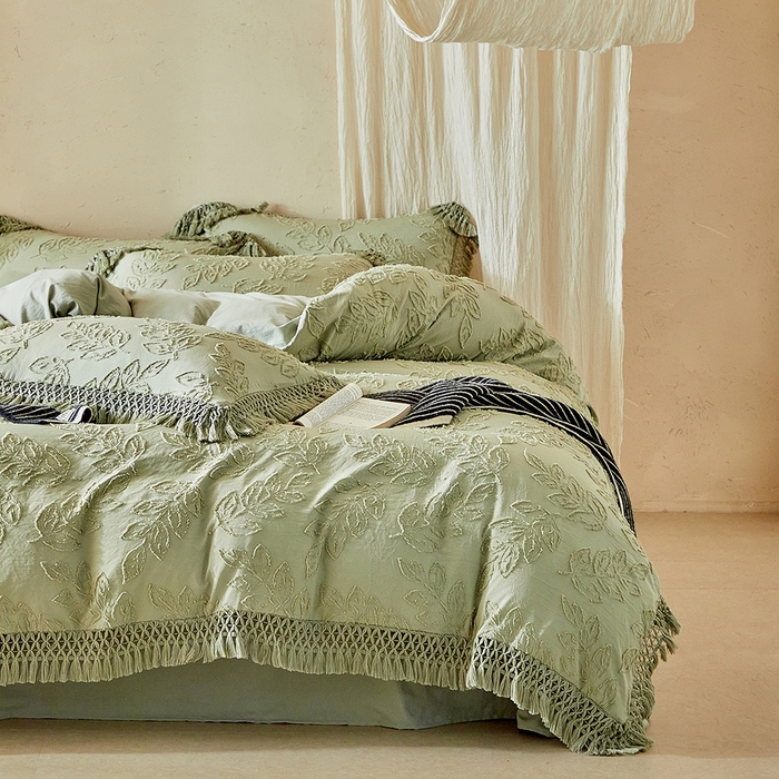 91家纺网 家纺一手货源 找家纺 缘生活 2026春夏新款民宿立体剪花蝴蝶结流苏四件套 剪花落叶流苏抹茶绿