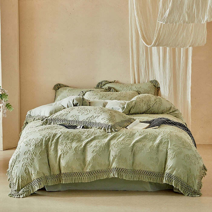 91家纺网 家纺一手货源 找家纺 缘生活 2026春夏新款民宿立体剪花蝴蝶结流苏四件套 剪花落叶流苏抹茶绿