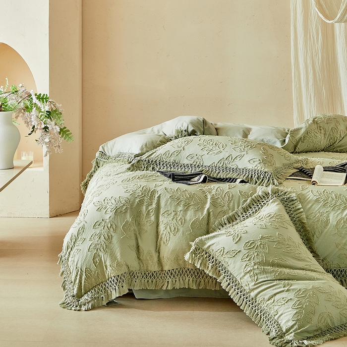 91家纺网 家纺一手货源 找家纺 缘生活 2026春夏新款民宿立体剪花蝴蝶结流苏四件套 剪花落叶流苏抹茶绿