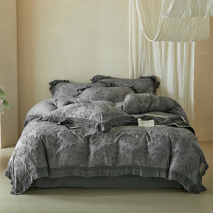 91家纺网 家纺一手货源 找家纺 缘生活 2026春夏新款民宿立体剪花蝴蝶结流苏四件套 剪花落叶流苏深灰