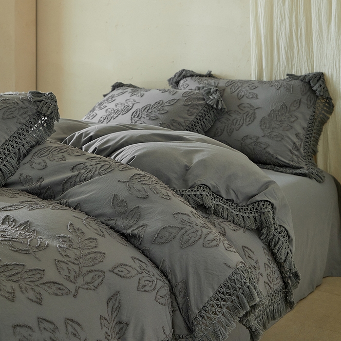 91家纺网 家纺一手货源 找家纺 缘生活 2026春夏新款民宿立体剪花蝴蝶结流苏四件套 剪花落叶流苏深灰