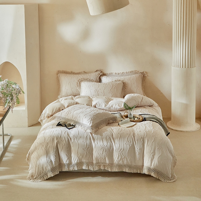 91家纺网 家纺一手货源 找家纺 缘生活 2026春夏新款民宿立体剪花蝴蝶结流苏四件套 剪花竖条纹蝴蝶结流苏卡其