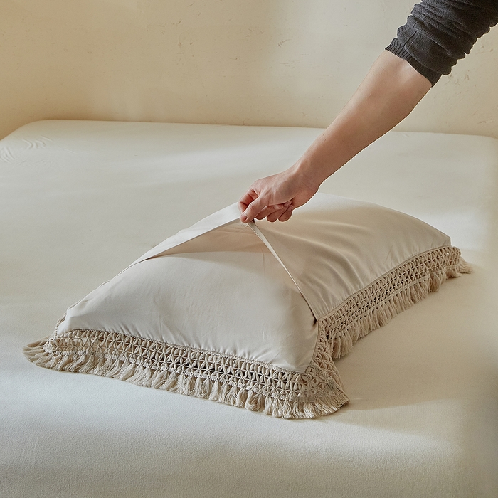 91家纺网 家纺一手货源 找家纺 缘生活 2026春夏新款民宿立体剪花蝴蝶结流苏四件套 剪花竖条纹蝴蝶结流苏卡其