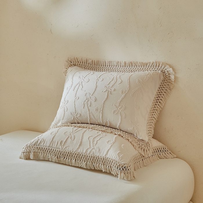 91家纺网 家纺一手货源 找家纺 缘生活 2026春夏新款民宿立体剪花蝴蝶结流苏四件套 剪花竖条纹蝴蝶结流苏卡其