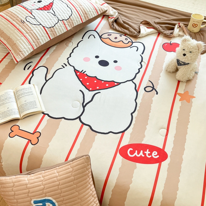 91家纺网 家纺一手货源 找家纺 大彩家居 2026新款针织夏被床盖四件套 燕麦拿铁熊