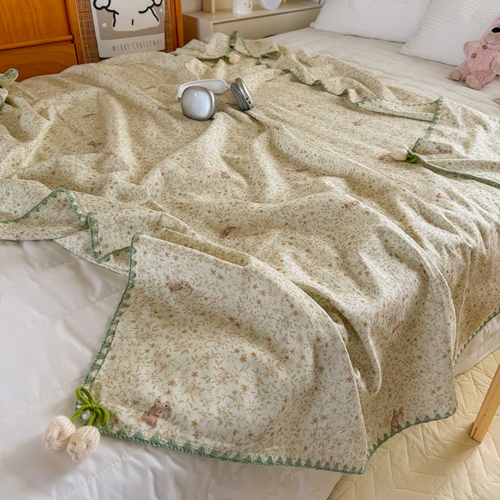 潮邦创意家居 2026新A类全棉双层纱三角针四角郁金香吊坠盖毯—郁金纱语系列【含A类检测报告】 小灰兔