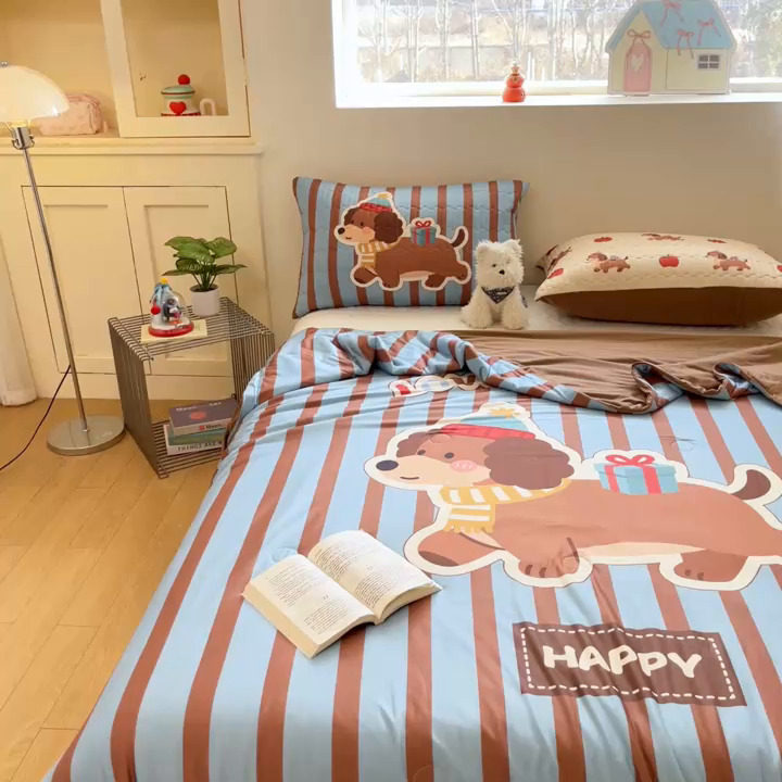 91家纺网 家纺一手货源 找家纺 大彩家居 2026新款针织夏被床盖四件套 深海小惊喜