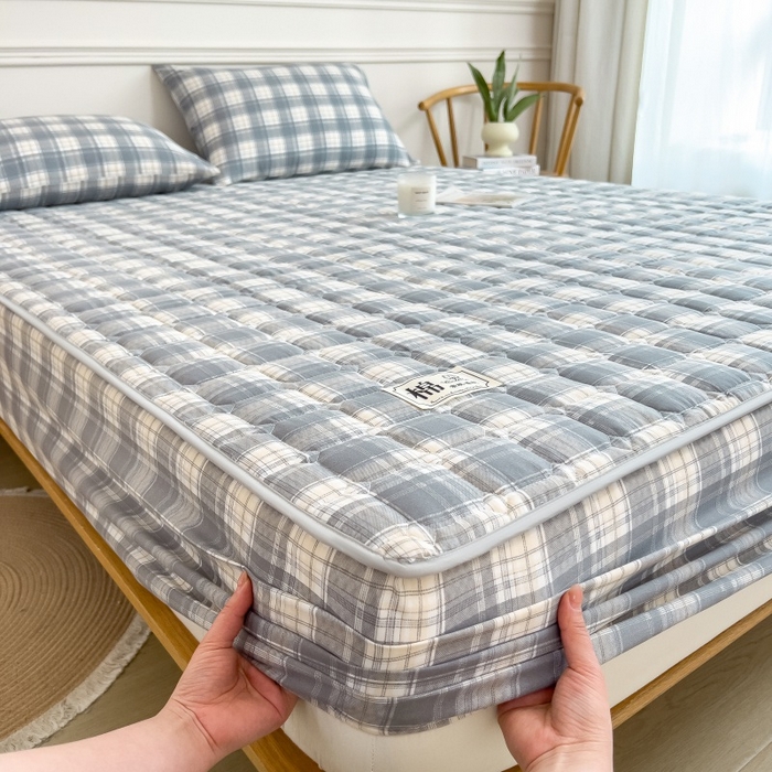 91家纺网 家纺一手货源 找家纺 （总）蕾诺家纺 2026新款色织水洗棉棉花夹棉床笠保护套