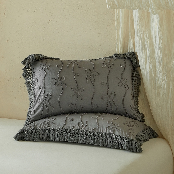 91家纺网 家纺一手货源 找家纺 缘生活 2026春夏新款民宿立体剪花蝴蝶结流苏四件套 剪花竖条纹蝴蝶结流苏深灰