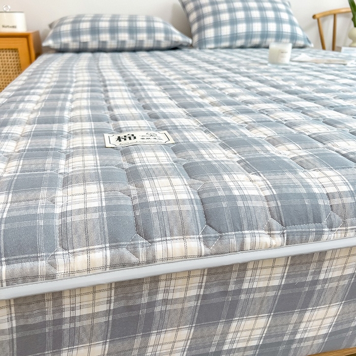 91家纺网 家纺一手货源 找家纺 （总）蕾诺家纺 2026新款色织水洗棉棉花夹棉床笠保护套