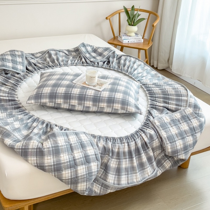 91家纺网 家纺一手货源 找家纺 蕾诺家纺 2026新款色织水洗棉棉花夹棉床笠保护套 简兮灰