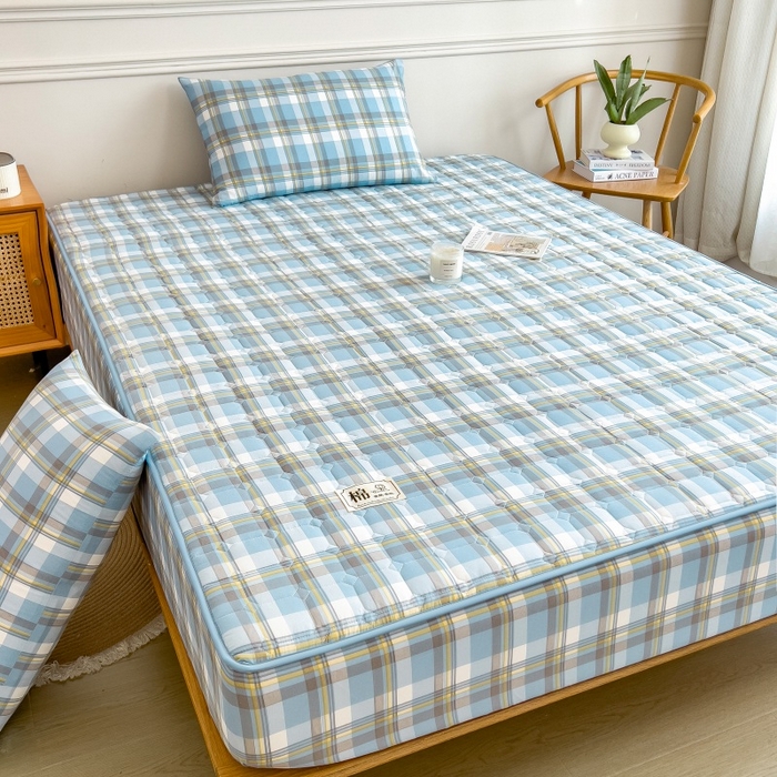 91家纺网 家纺一手货源 找家纺 蕾诺家纺 2026新款色织水洗棉棉花夹棉床笠保护套 简兮蓝