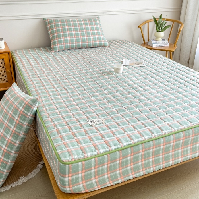 91家纺网 家纺一手货源 找家纺 蕾诺家纺 2026新款色织水洗棉棉花夹棉床笠保护套 橘绿条