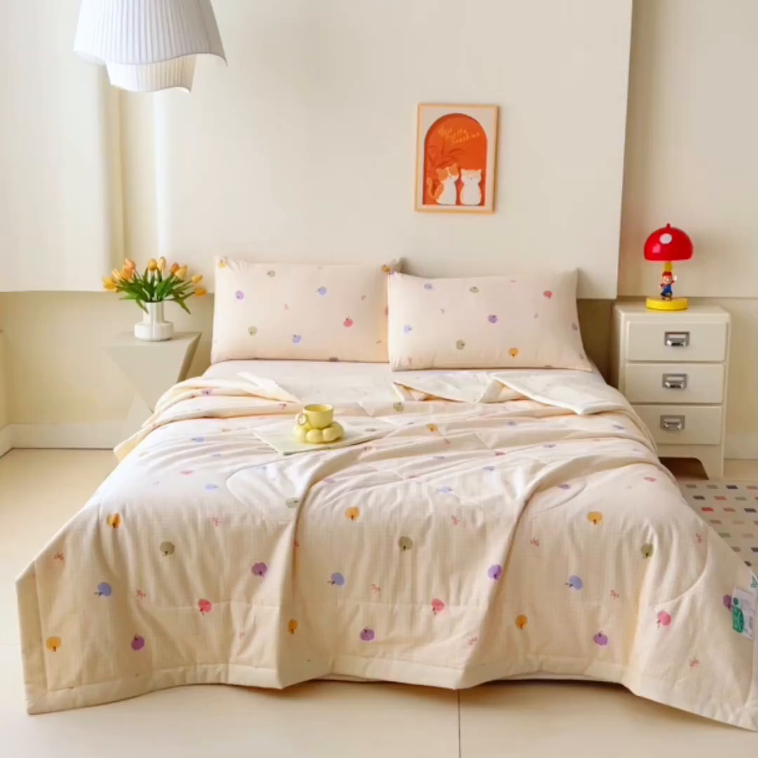 91家纺网 家纺一手货源 找家纺 薇玛仕 2026夏季新款100%新疆棉花里外全棉夏凉被单双人空调被 幻彩-黄