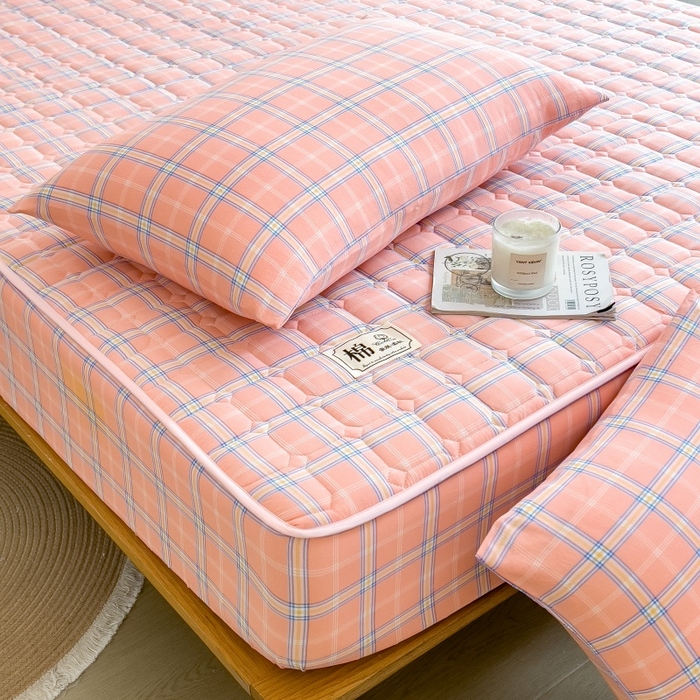 91家纺网 家纺一手货源 找家纺 蕾诺家纺 2026新款色织水洗棉棉花夹棉床笠保护套 威尼斯粉