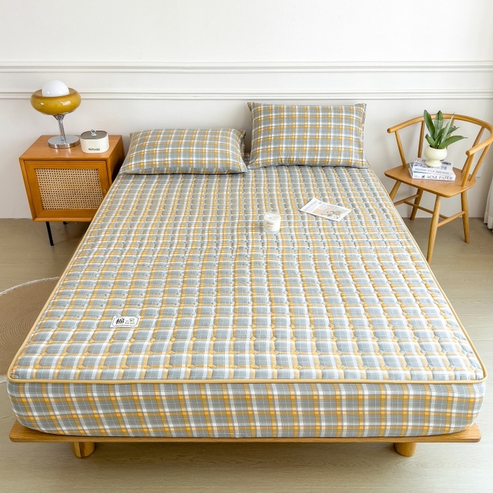 91家纺网 家纺一手货源 找家纺 蕾诺家纺 2026新款色织水洗棉棉花夹棉床笠保护套 心语-咖