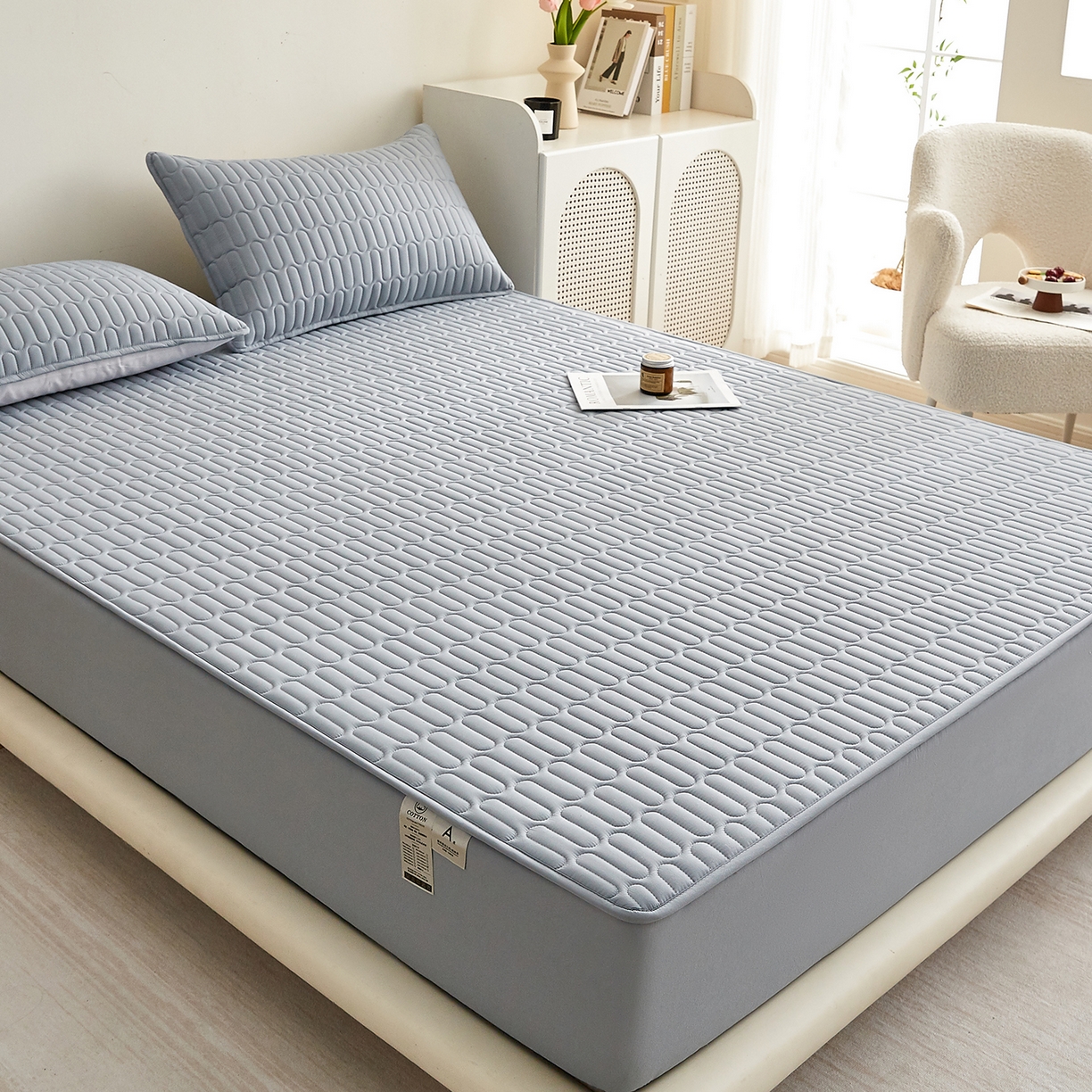 91家纺网 家纺一手货源 找家纺 蕾诺家纺 2026新款菱格水洗棉加厚夹棉床笠保护套 菱格-蓝灰