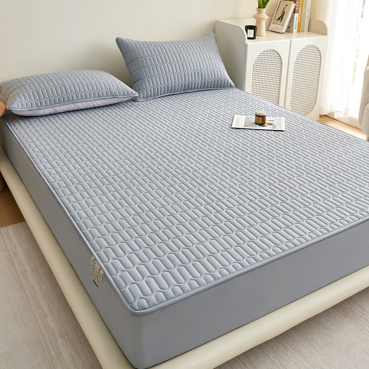 91家纺网 家纺一手货源 找家纺 蕾诺家纺 2026新款菱格水洗棉加厚夹棉床笠保护套 菱格-蓝灰