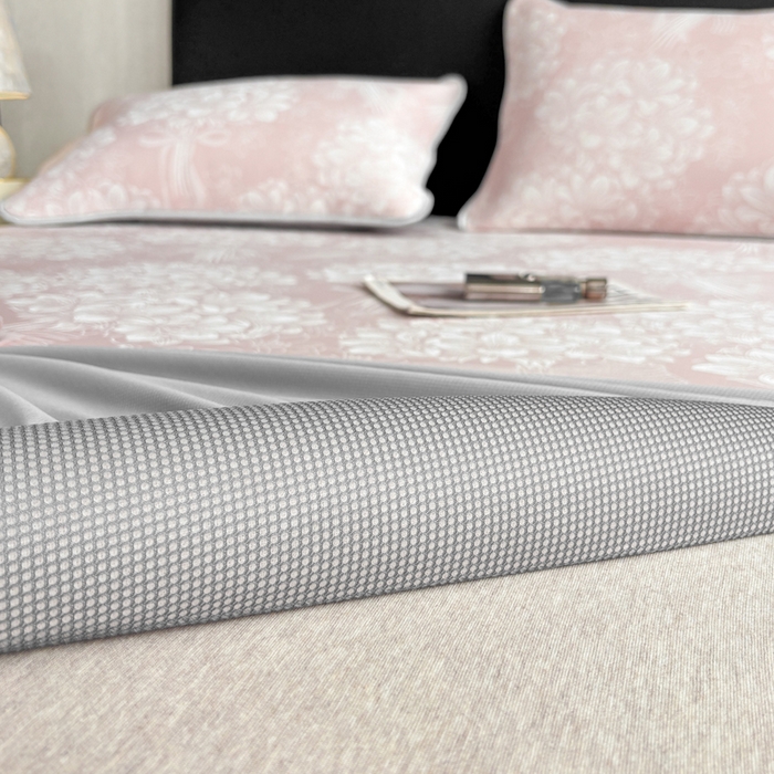 91家纺网 家纺一手货源 找家纺 （总）麋兔 2026新款PE聚乙中分子提花床笠款凉席席子