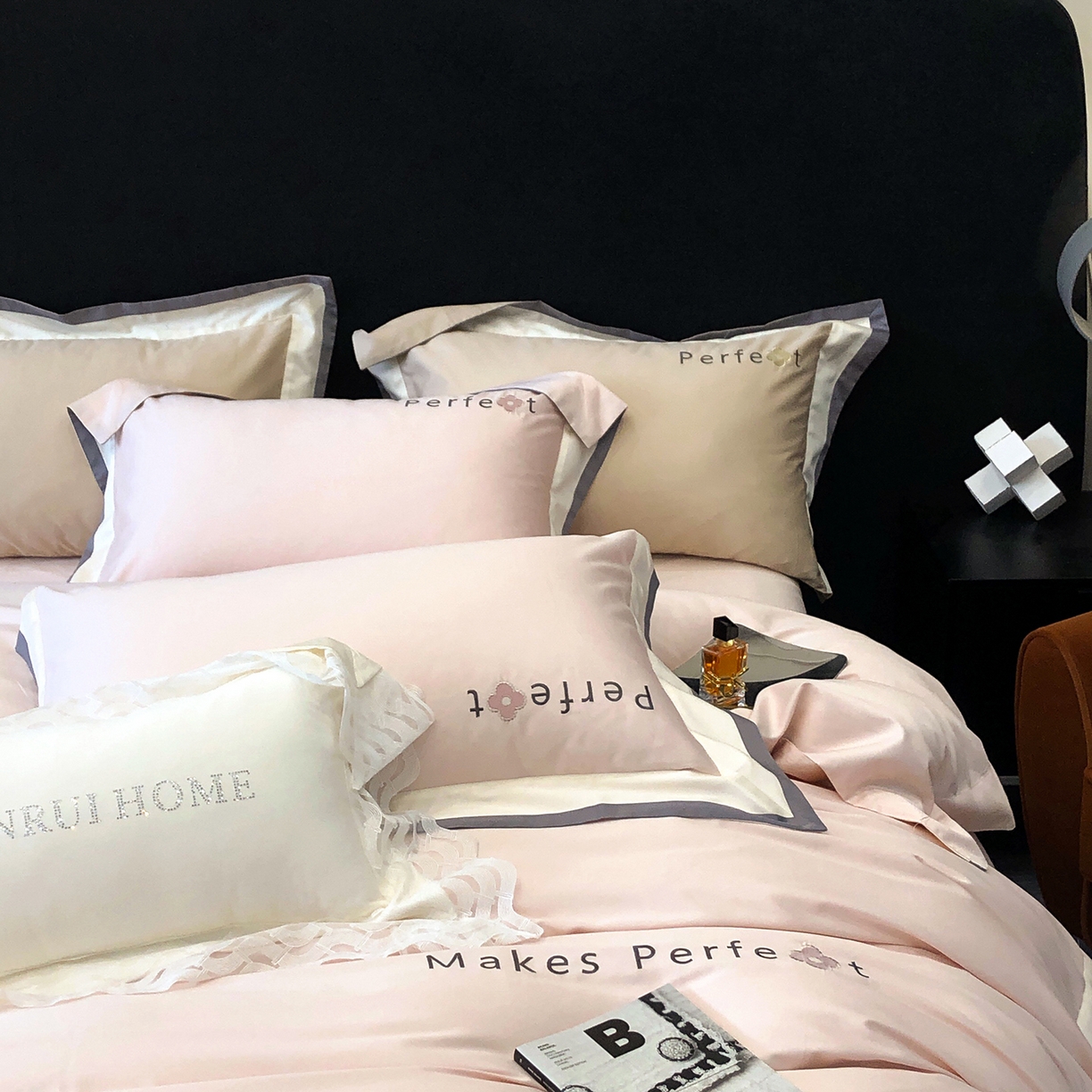 91家纺网 家纺一手货源 找家纺 （总）蕾诺家纺 2026秋冬新款100s高奢典藏简约全棉四件套-莫斯科系列