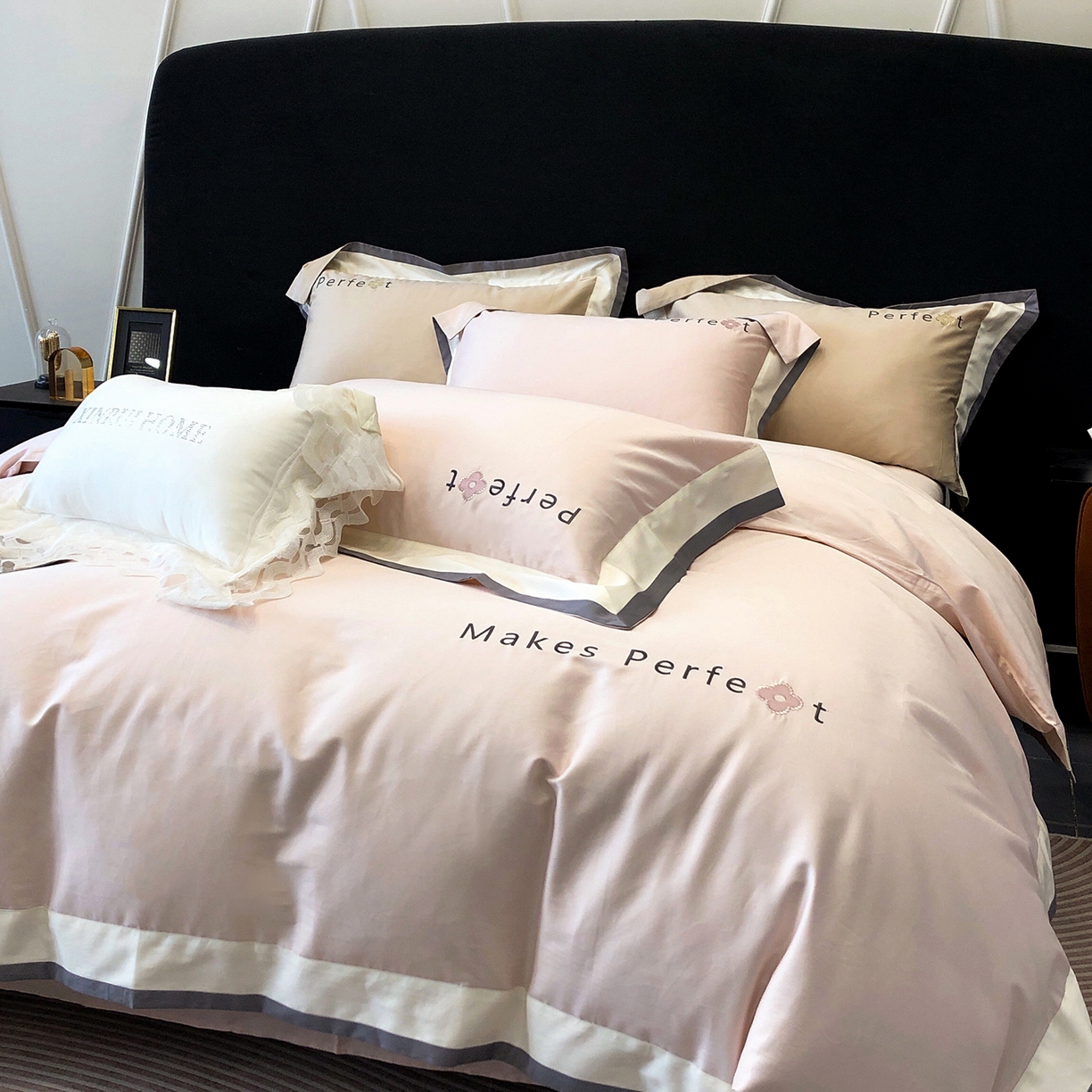 91家纺网 家纺一手货源 找家纺 （总）蕾诺家纺 2026秋冬新款100s高奢典藏简约全棉四件套-莫斯科系列