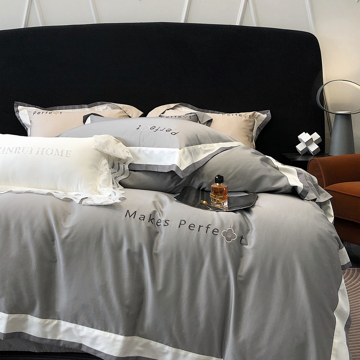 91家纺网 家纺一手货源 找家纺 蕾诺家纺 2026秋冬新款100s高奢典藏简约全棉四件套-莫斯科系列 莫斯科-高级灰