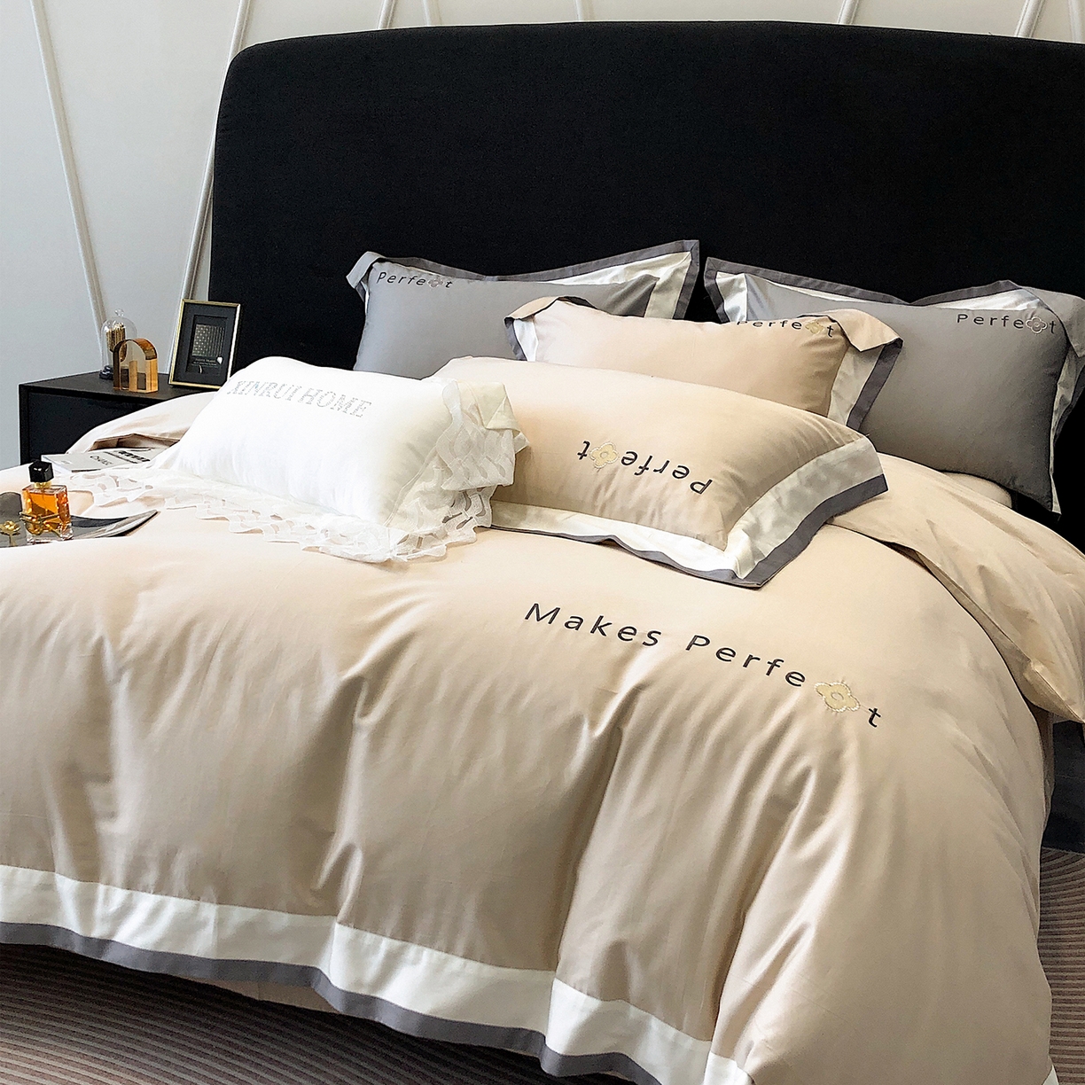 91家纺网 家纺一手货源 找家纺 蕾诺家纺 2026秋冬新款100s高奢典藏简约全棉四件套-莫斯科系列 莫斯科-香槟