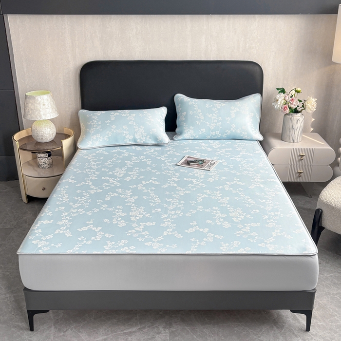 91家纺网 家纺一手货源 找家纺 麋兔 2026新款PE聚乙中分子提花床笠款凉席席子 蔷薇