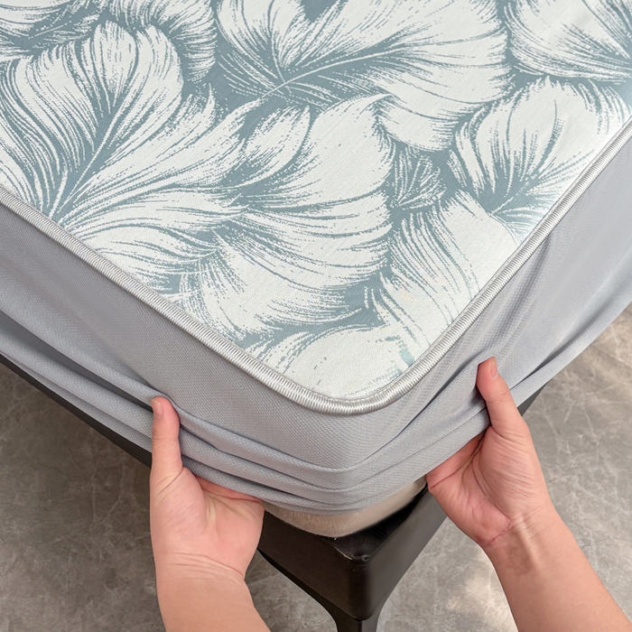 91家纺网 家纺一手货源 找家纺 麋兔 2026新款PE聚乙中分子提花床笠款凉席席子 羽爱