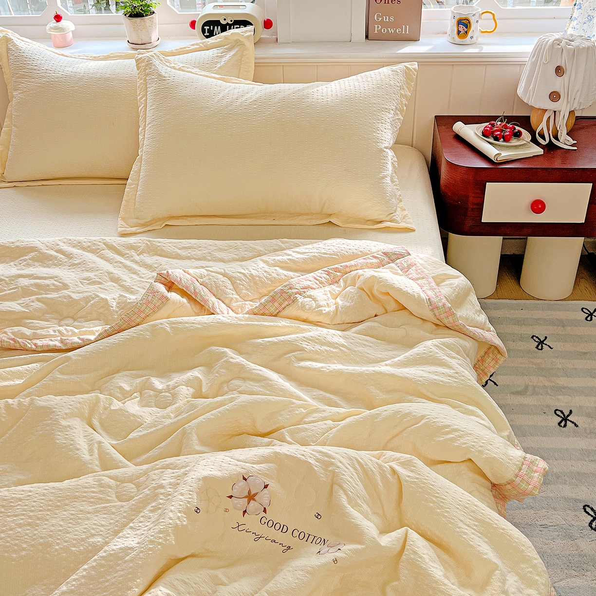 91家纺网 家纺一手货源 找家纺 优承佳生活馆 2026新款超柔泡芙棉烫画棉花夏被（提供买家秀） 泡芙-黄