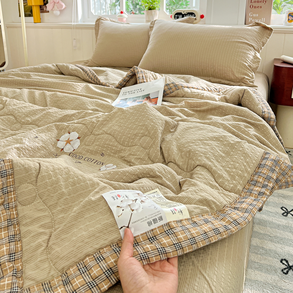 91家纺网 家纺一手货源 找家纺 优承佳生活馆 2026新款超柔泡芙棉烫画棉花夏被（提供买家秀） 泡芙-咖