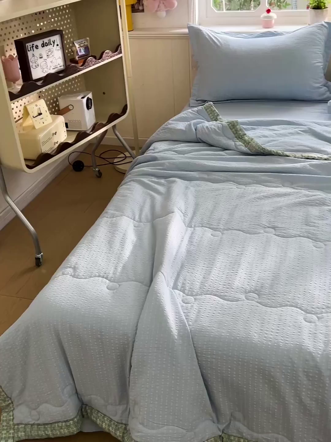 91家纺网 家纺一手货源 找家纺 优承佳生活馆 2026新款超柔泡芙棉烫画棉花夏被（提供买家秀） 泡芙-蓝