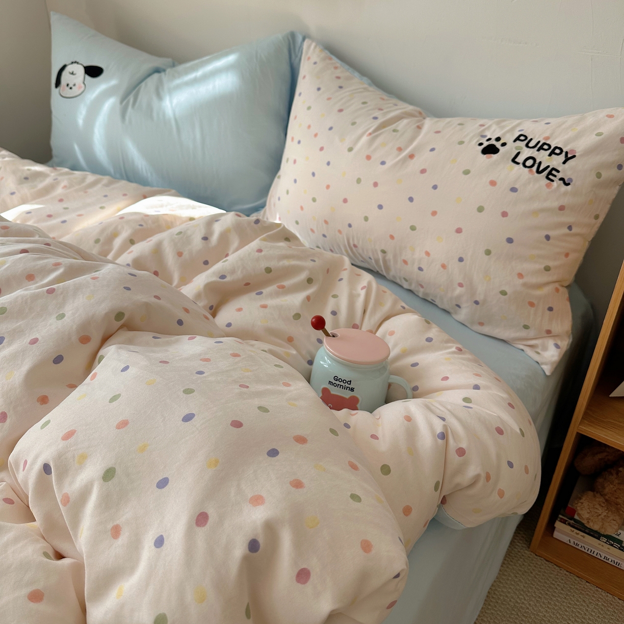 91家纺网 家纺一手货源 找家纺 顾里家纺 2026新款云感皱皱纱卡通贴布绣四件套（会员-3元） 欢乐狗