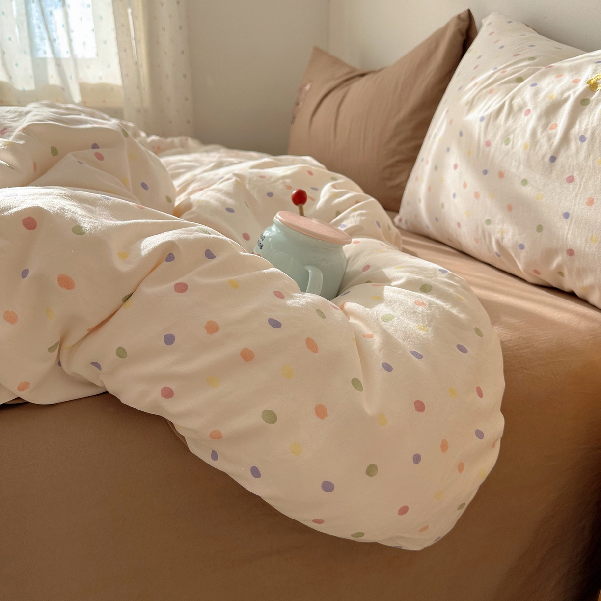 91家纺网 家纺一手货源 找家纺 顾里家纺 2026新款云感皱皱纱卡通贴布绣四件套（会员-3元） 甜棕熊