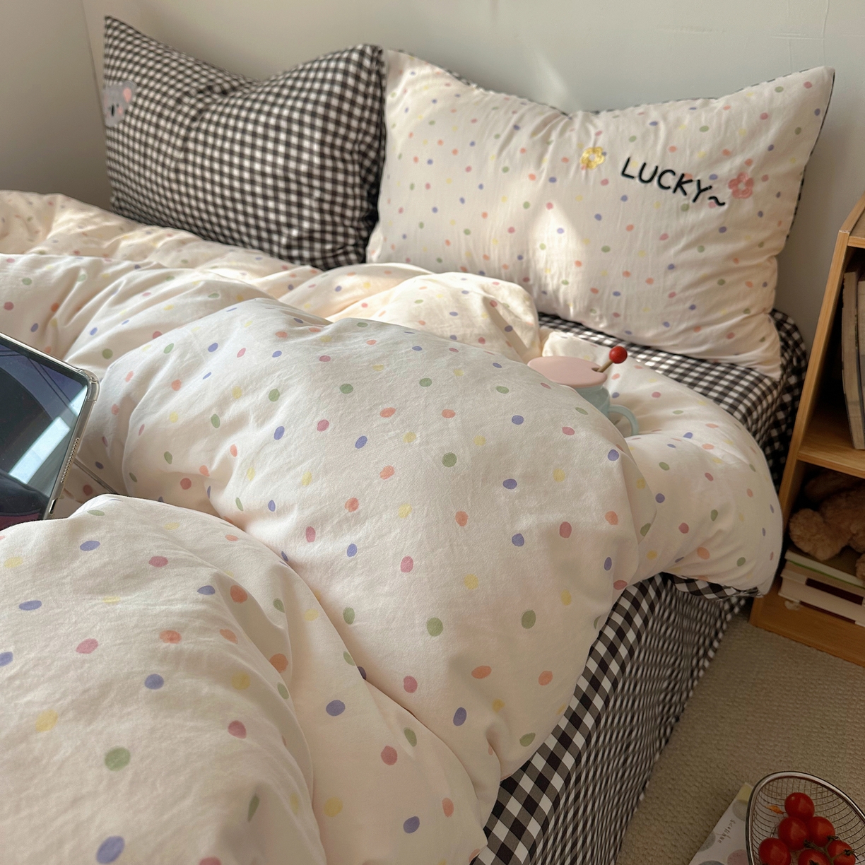 91家纺网 家纺一手货源 找家纺 顾里家纺 2026新款云感皱皱纱卡通贴布绣四件套（会员-3元） 幸运考拉