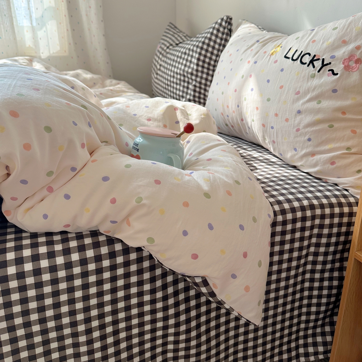 91家纺网 家纺一手货源 找家纺 顾里家纺 2026新款云感皱皱纱卡通贴布绣四件套（会员-3元） 幸运考拉