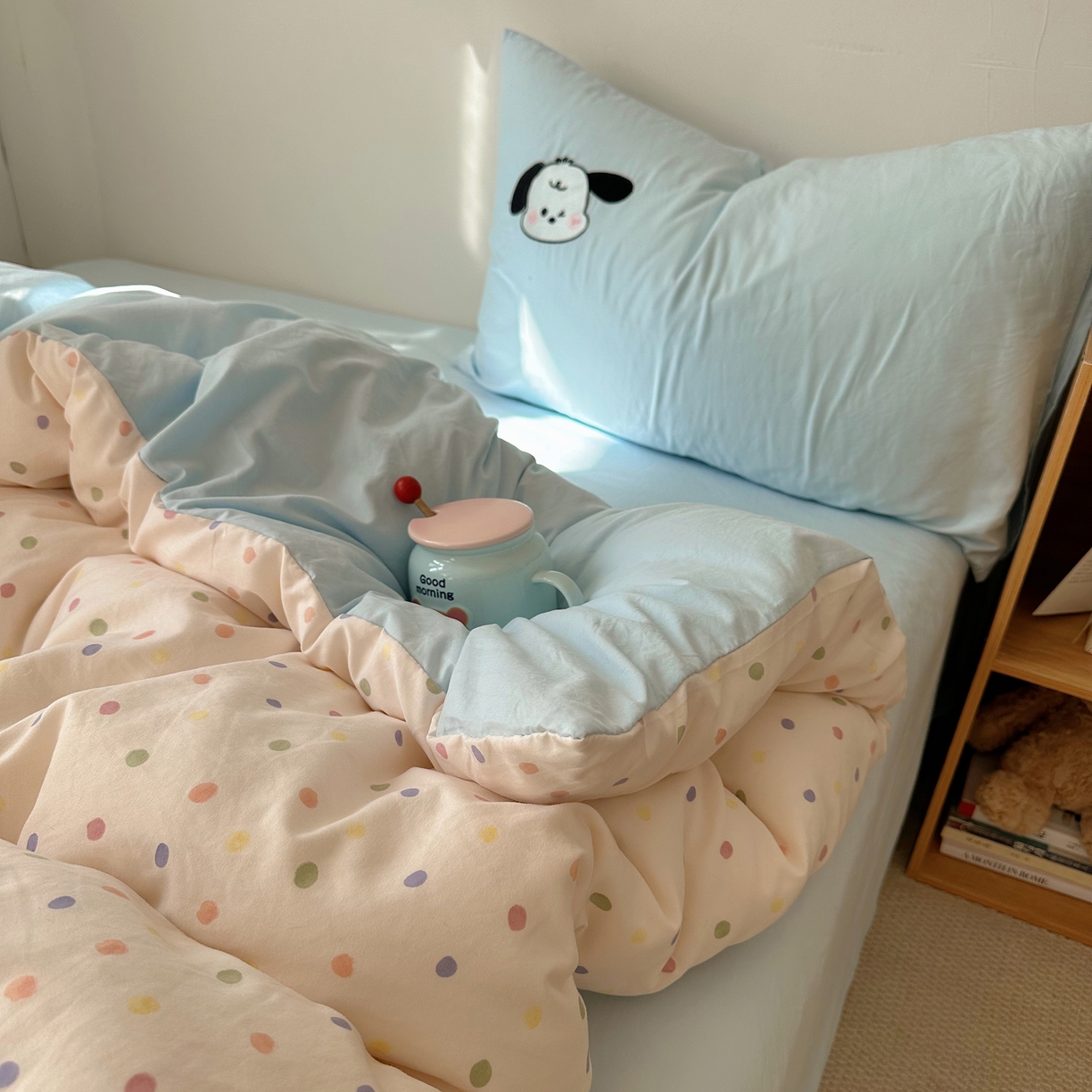 91家纺网 家纺一手货源 找家纺 顾里家纺 2026新款云感皱皱纱卡通贴布绣四件套（会员-3元） 欢乐狗