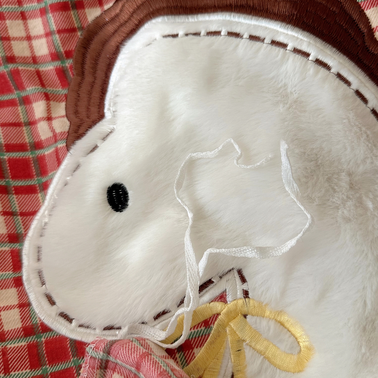 91家纺网 家纺一手货源 找家纺 顾里家纺 2026新款云感皱皱纱卡通贴布绣四件套（会员-3元） 好运发财马