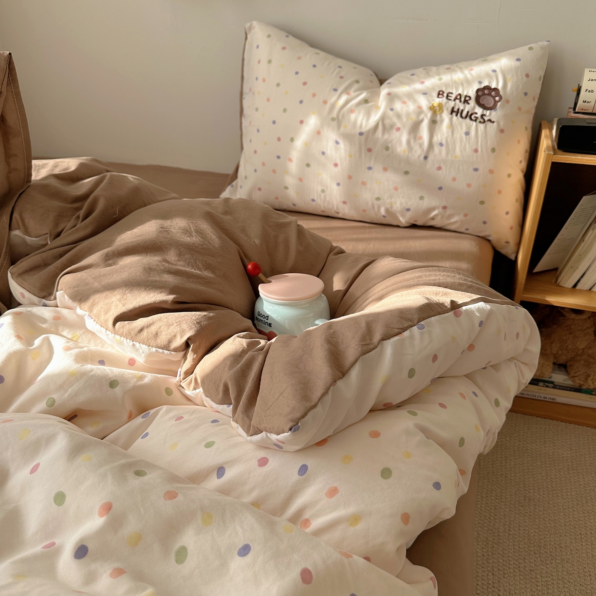 91家纺网 家纺一手货源 找家纺 顾里家纺 2026新款云感皱皱纱卡通贴布绣四件套（会员-3元） 甜棕熊