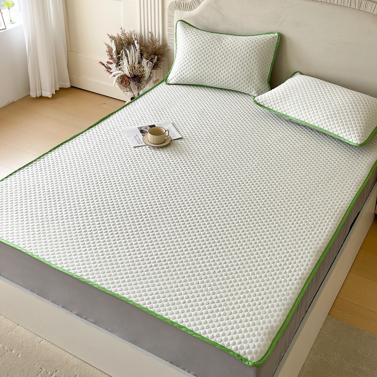 91家纺网 家纺一手货源 找家纺 （总）莱米家纺 2026新款简约纯色凉豆豆软席床笠款凉席