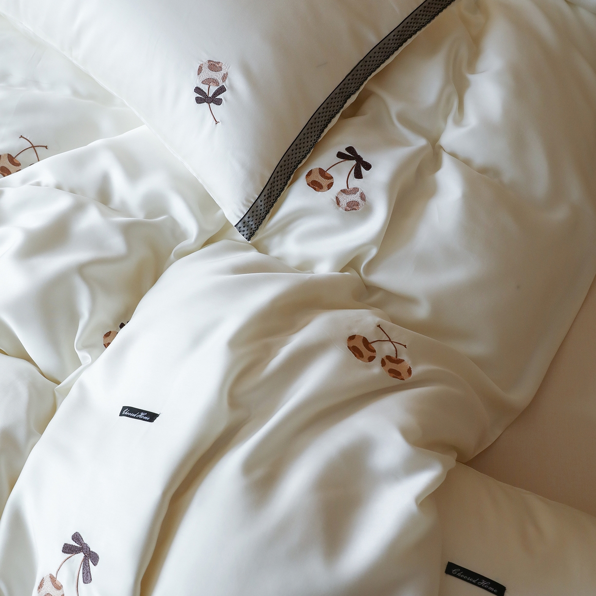 91家纺网 家纺一手货源 找家纺 （总）初拾 2026新款60支兰精天丝可爱豹纹四件套-樱梦